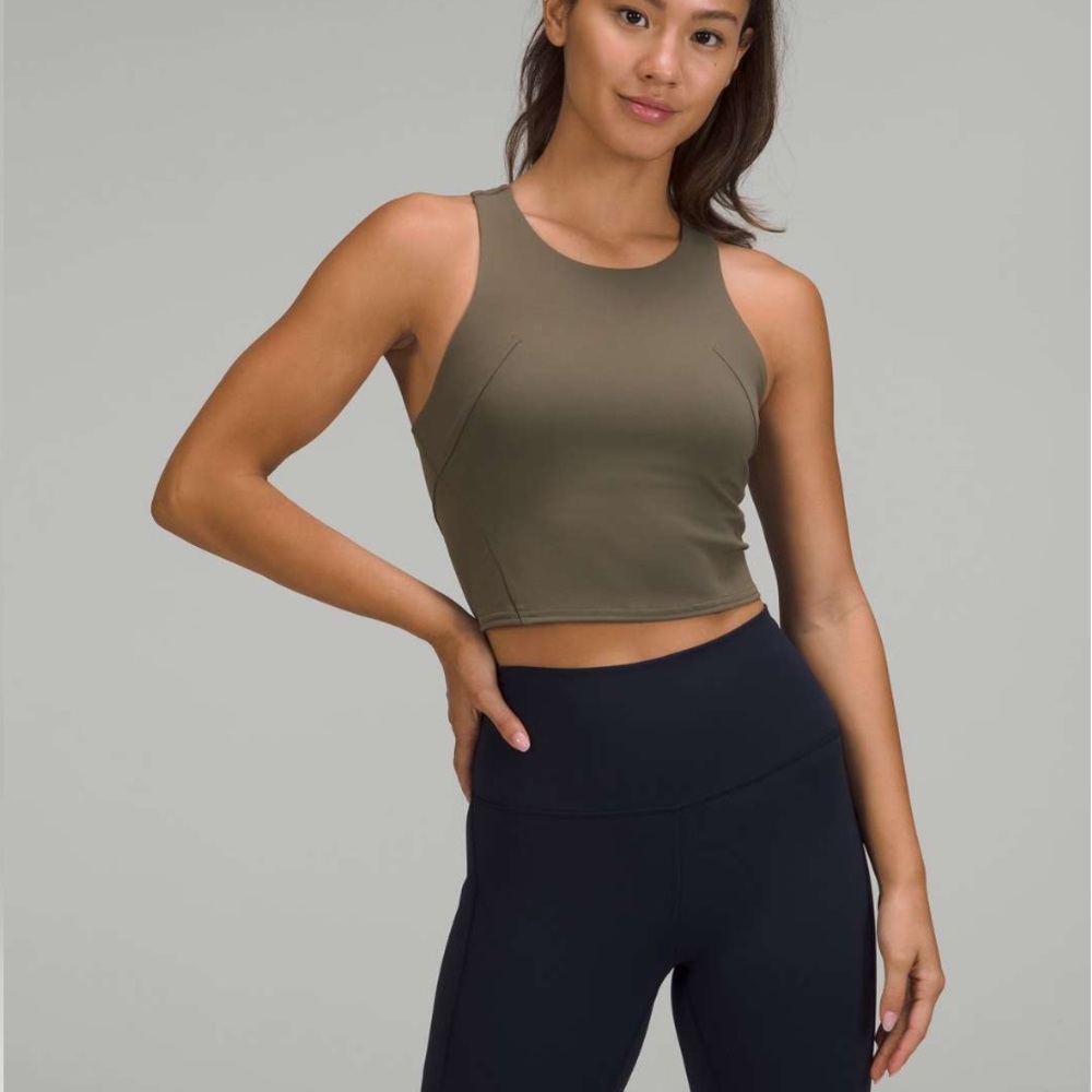 Lululemon Invigorate Training Tank
Top